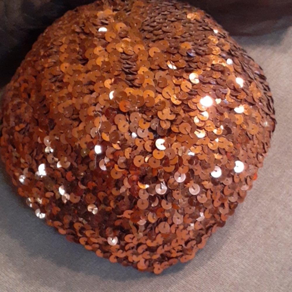 Bronze sequin festive hat - Picture 4 of 5